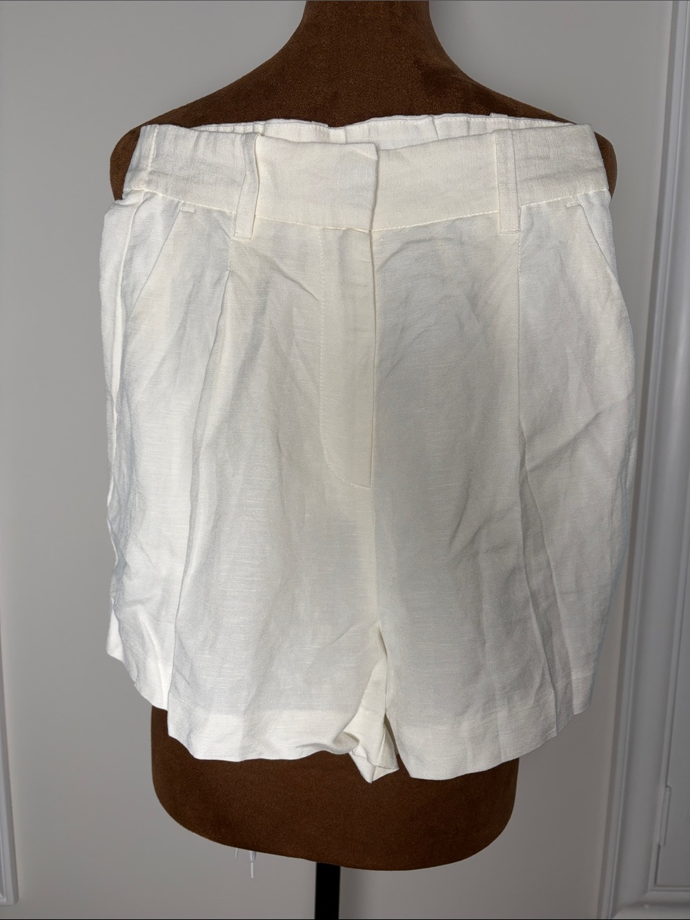 H&M Cream High-Rise Tailored Bermudas